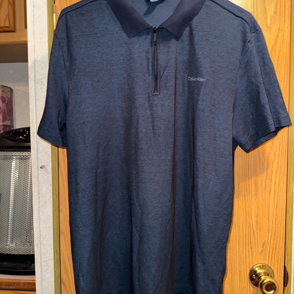Calvin Klein Men's Blue Quarter Zip Polo Shirt - L